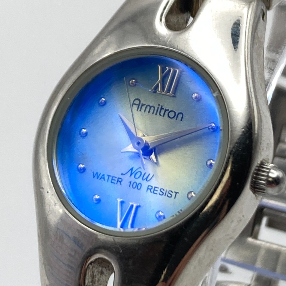 Armitron Now Women's Watch Silver Tone Blue Yellow Dial 22mm New Battery 6.25" - Picture 3 of 16
